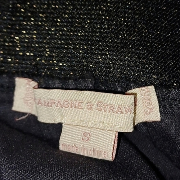 Champagne & Strawberry Flared Faux Leather Skirt - Picture 5 of 5